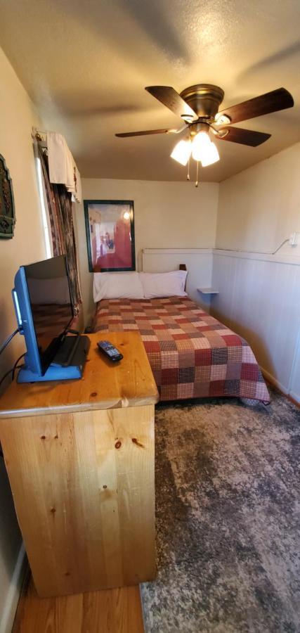 Hikers Cimarron Inn & Rv Park Exterior foto